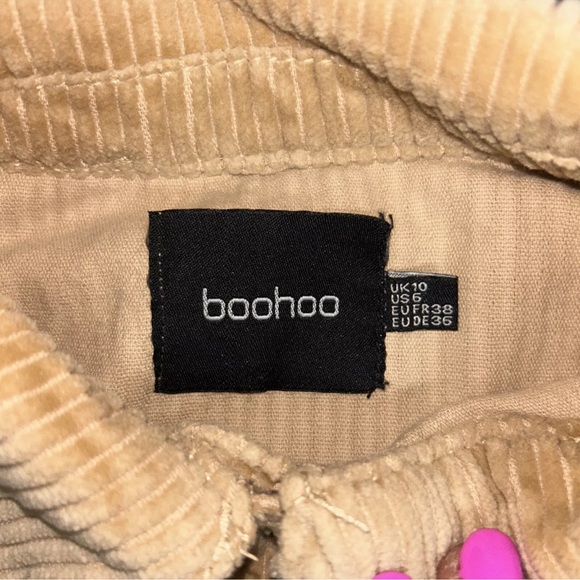 Tan Color Women’s Size 6 Oversize Corduroy Style Shirt CoatBig Buttons By Boohoo - Picture 7 of 8